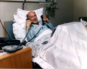 01419 Prints: Stirling Moss Former Motor Racing Driver in Hospital after being involved in a collision