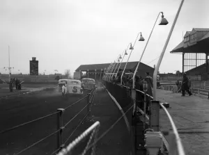 Stock Car Racing, practice session, New Cross Stadium, Hornshay Street, Old Kent Road