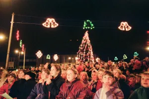 00718 Prints: Stockton Christmas Lights switched on by actor Paul Usher, Stockton