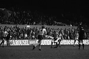 00219 Prints: Stoke 0 v. Sunderland 1. April 1982 MF06-28-022 Local Caption Division 1 Football