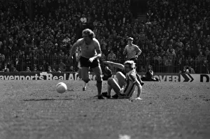 00219 Prints: Stoke 0 v. Sunderland 1. April 1982 MF06-28-023 Local Caption Division 1 Football