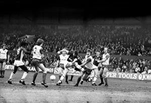 00231 Prints: Stoke v. Aston Villa. March 1984 MF14-21-063 The final score was a one nil