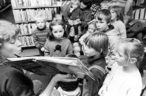 Libraries Prints: A story telling session at Walkerville Library for children in October 1981