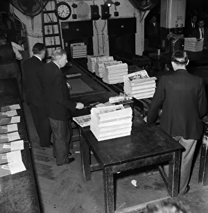After a strike lasting nearly four weeks Britains national newspapers resumed