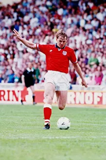 00317 Collection: Stuart Pearce Football in a match between England V Argentina