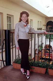 Ct Gash Prints: STYLE EXPERT KELLY HOPPEN May 1999 Resting arm on bannister
