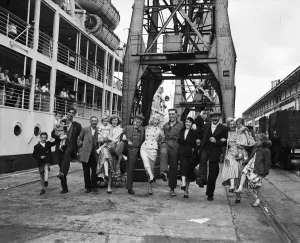 Suez Crisis 1956 Private Dick Rudge (19) of the Royal Artillery got a pleasant