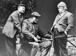 Sitcom Prints: Last of the Summer Wine actors Brian Wilde who plays Foggy Dewhirst (centre)