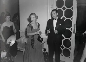 Sunday Pictorial goes to Midnight Fashion Show Moira Lister 1949