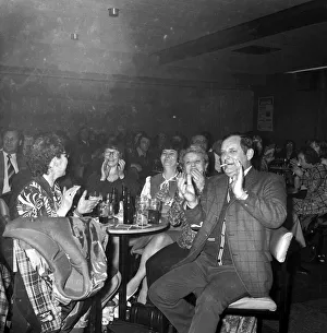 Relaxation Prints: The Sunday Sun Jack Olubs Road Show at Westerhope Excelsior Social Club