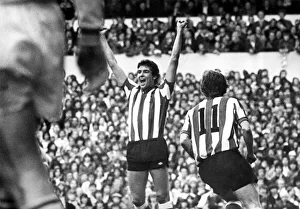 Sunderland Associated Football Club - Action from Sunderland v Leeds 9 April 1977 - Bob