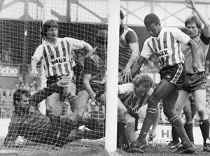 Sunderland Associated Football Club - Action from Sunderland v Stoke 3 May 1986 - Gary