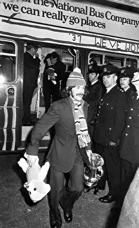 Sunderland Associated Football Club - Bobby Kerr with the FA Cup 8 May 1973