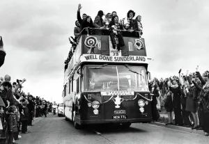 Sunderland Associated Football Club - Hugh crowds greet the Sunderland team on an open