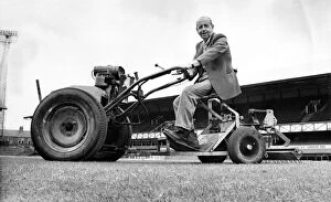 Images Dated 12th August 1980: Sunderland Associated Football Club - Bill Pattinson groundsman at Roker Park 12 August