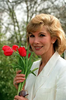 SUSAN HAMPSHIRE BBC TV SUMMER LAUNCH - 18 / 03 / 1992