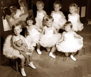 00001 Prints: Susan Moroney aged three with her teddy bear at her ballet class July 1960