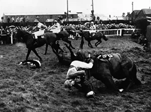 00029 Prints: Swan Shot and Pat McCarron fall at Bechers Brook 1972 (12)