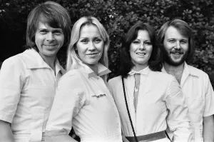 00470 Prints: Swedish pop group ABBA consisting of Agnetha FAltskog, BjAarn Ulvaeus