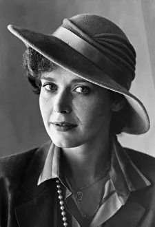 Sylvia Kristel smiling wearing hat during interview - November 1981 03 / 11 / 1981