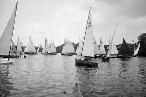Dinghy Prints: Tamesis Sailing Clubs opening regatta of the season on the Thames at Teddington