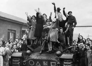 Factories Prints: Tank Crew receive a cheery greeting when they visited a Government factory in the North