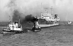 Tugs Prints: The tanker British Builder has returned to her birthplace in Sunderland to have a new