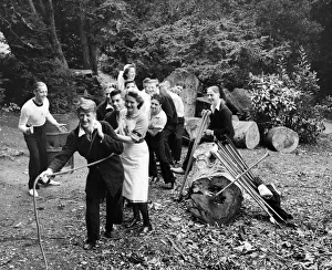 Wounded Prints: Team work between nurses and their sailor D Day patients at Maristowe Royal Naval