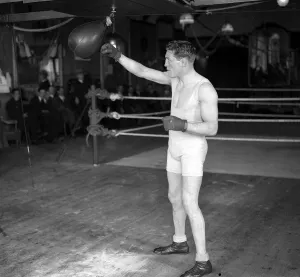 1922 Prints: Ted Kid'Lewis May 1922 in training for a fight with George Carpentier