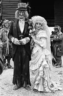 Marriage Prints: Television character Worzel Gummidge who is played by Jon Pertwee marries his Aunt Sally