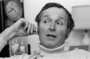 01006 Prints: Television personality Nicholas Parsons pictured at his Hampstead Cottage