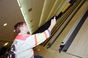Tenpin Bowling Challenge at the Hollywood Bowl for equipment to help the