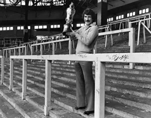 Lifting Prints: Terry McDermott Liverpool midfielder holding Player of the Year Trophy at The Kop