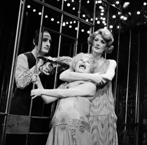 00928 Prints: The Threepenny Opera opens in the West End at the Prince of Wales Theatre on 10th