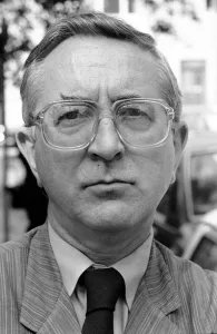 00099 Prints: Thrillr writer Len Deighton pictured at the Carlton Towers Hotel in London