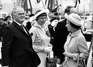 00760 Prints: During her time at Tees Dock, the Queen has a chat with Langbaurgh Council leader