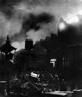 Burning Prints: Tip and run raid. Removing furniture from buildings which are blazing at Marylebone