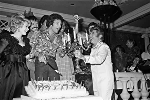 01334 Prints: Tom Jones birthday party in Las Vegas with guests Liberace, Sonny Bono, Dionne Warwick