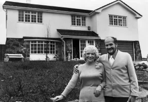 Tom Jones parents Thomas and Freda Woodward outside their home in Clos Cefn Bychan