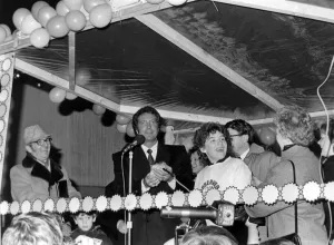 01339 Prints: Tom Jones turns on the Christmas lights in his hometown of Pontypridd, Wales