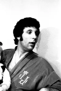 Tom Jones with three year old hole-in-the-heart patient Lisa Anne Scott from Gateshead