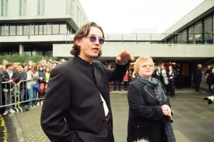 Stirling Prints: Tommy Flanagan attends the premiere of Braveheart in Stirling, Scotland