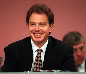 00184 Prints: Tony Blair Labour Party leader on platform at the Labour Party Conference in Brighton