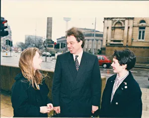 Tony Blair, in Liverpool, took time out to chat with Belvedere School in Toxteth pupils