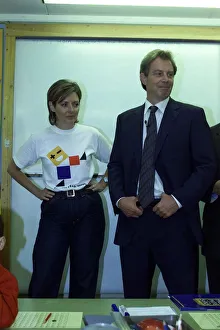 Tony Blair MP and Carol Vorderman Sept 1999 at Luton to launch Free Maths Stuff
