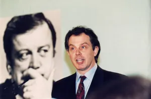 Leader Prints: Tony Blair speaking at Labour press conference - January 1995 09 / 01 / 1995