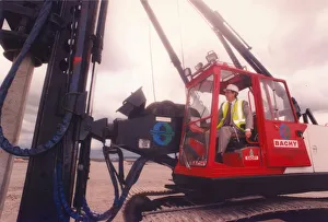 00005 Prints: Tony Blair starts work on the new Northumbrian Water sludge plant on Teesside
