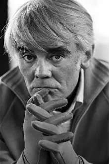 01116 Prints: Tony Booth pictured at home after an operation which was needed following a fire at his