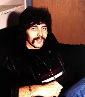 Tony Iomi - Rock Star Pop Festival 06 / 02 / 1973 Daily Mirror