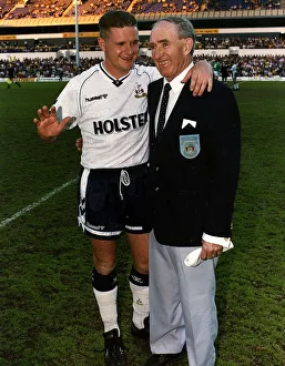 Tottenham footballer Paul Gascoigne with Spurs legend Danny Blanchflower at White Hart